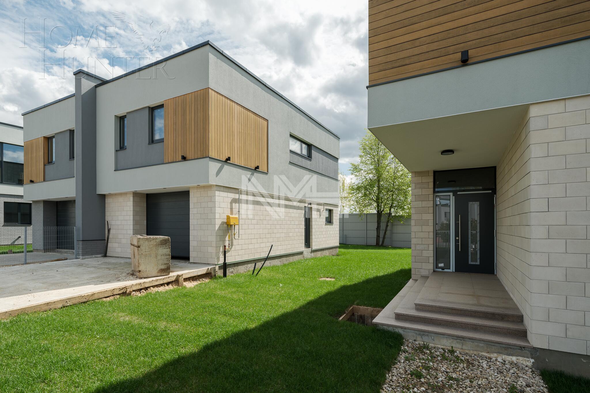 2-этажный коттедж 467.8 м² без отделки