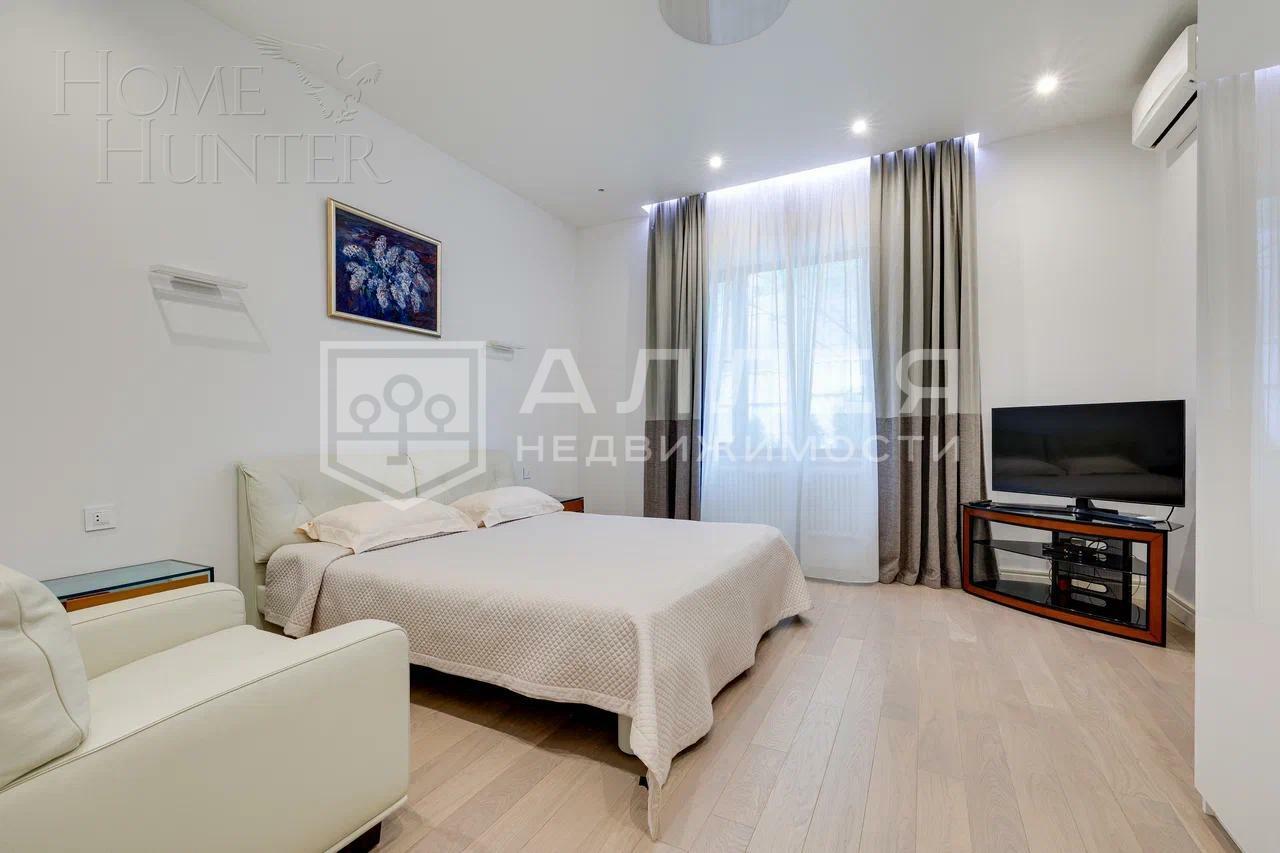 2-этажный коттедж 600 м² с отделкой