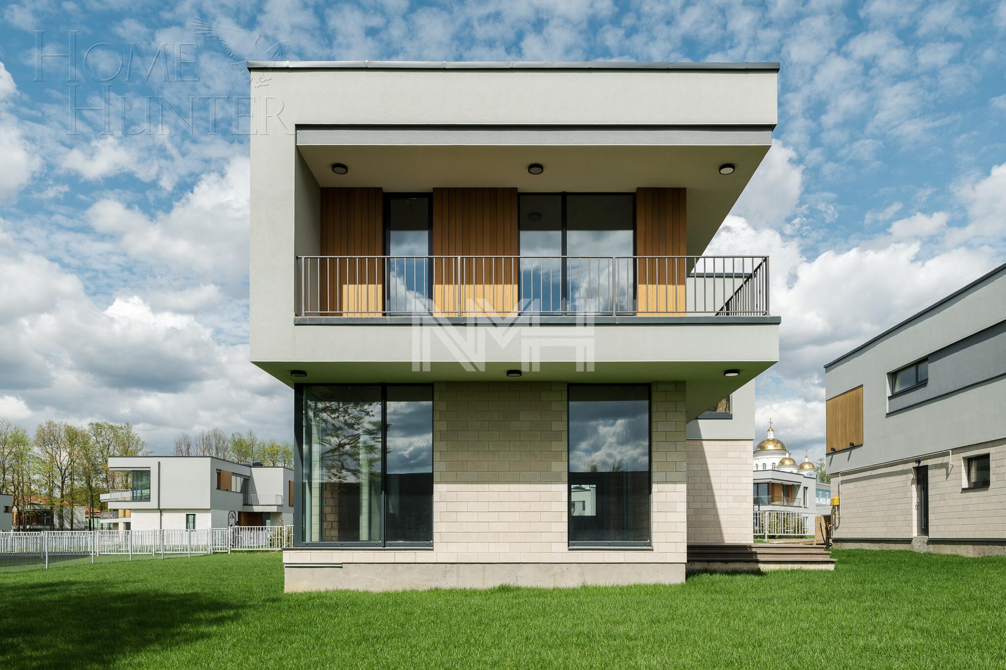 2-этажный коттедж 467.8 м² без отделки