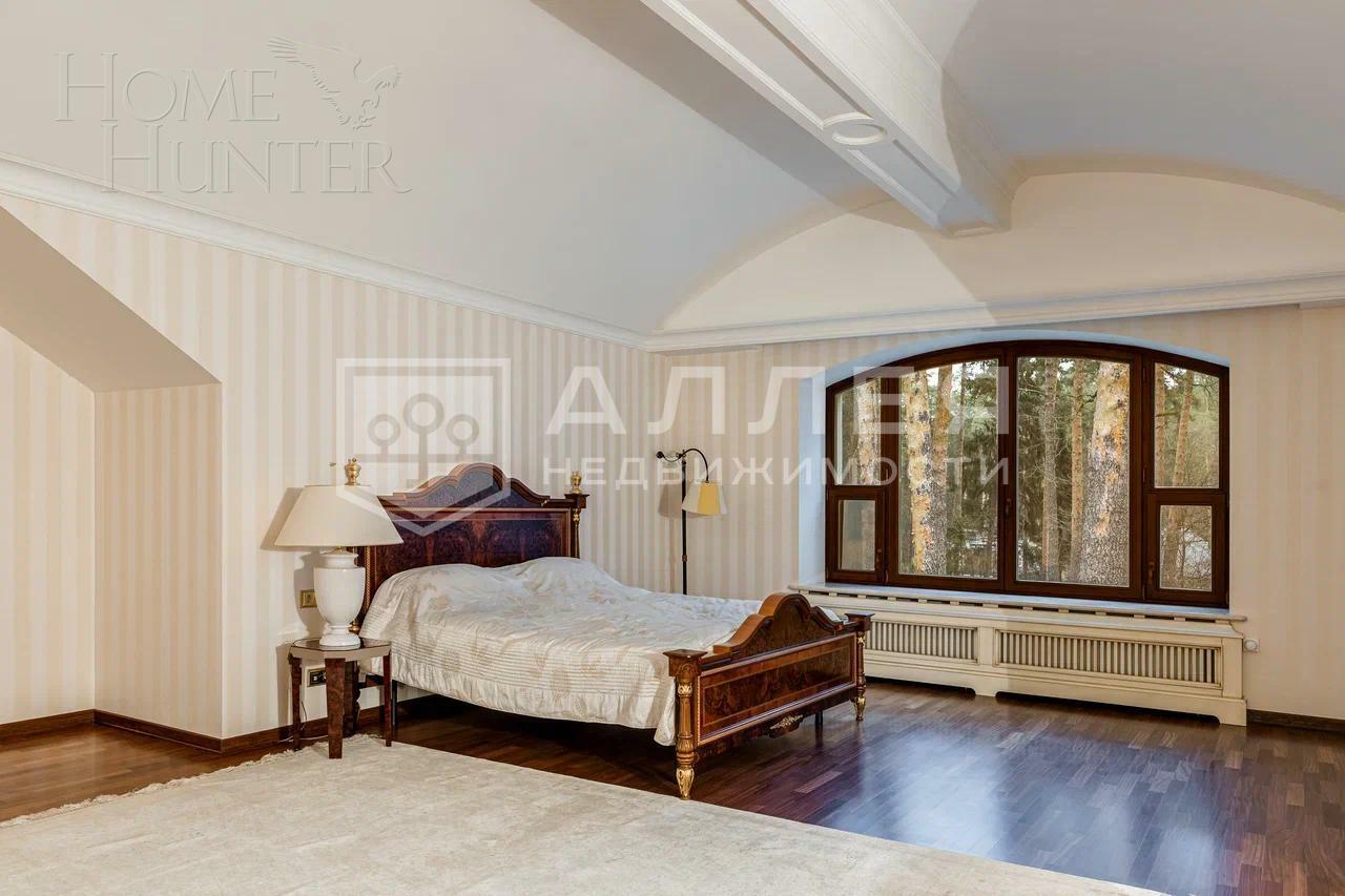 2-этажный коттедж 2 100 м² с отделкой