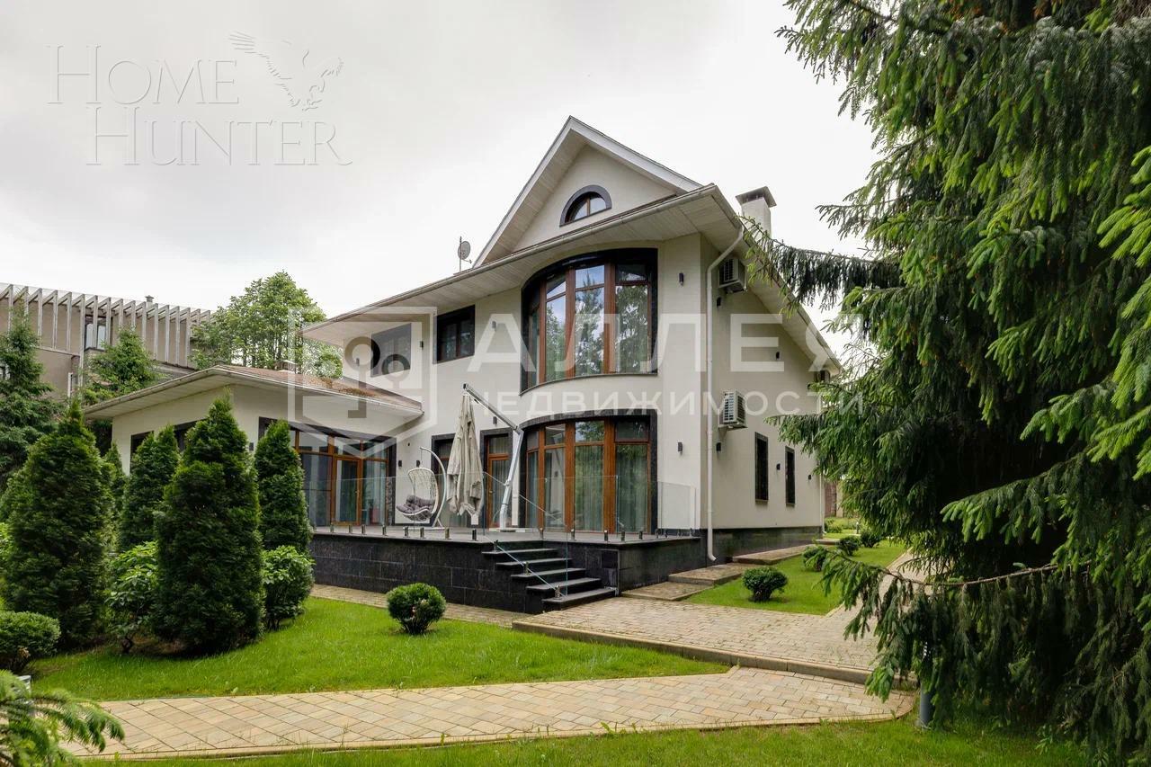 2-этажный коттедж 600 м² с отделкой