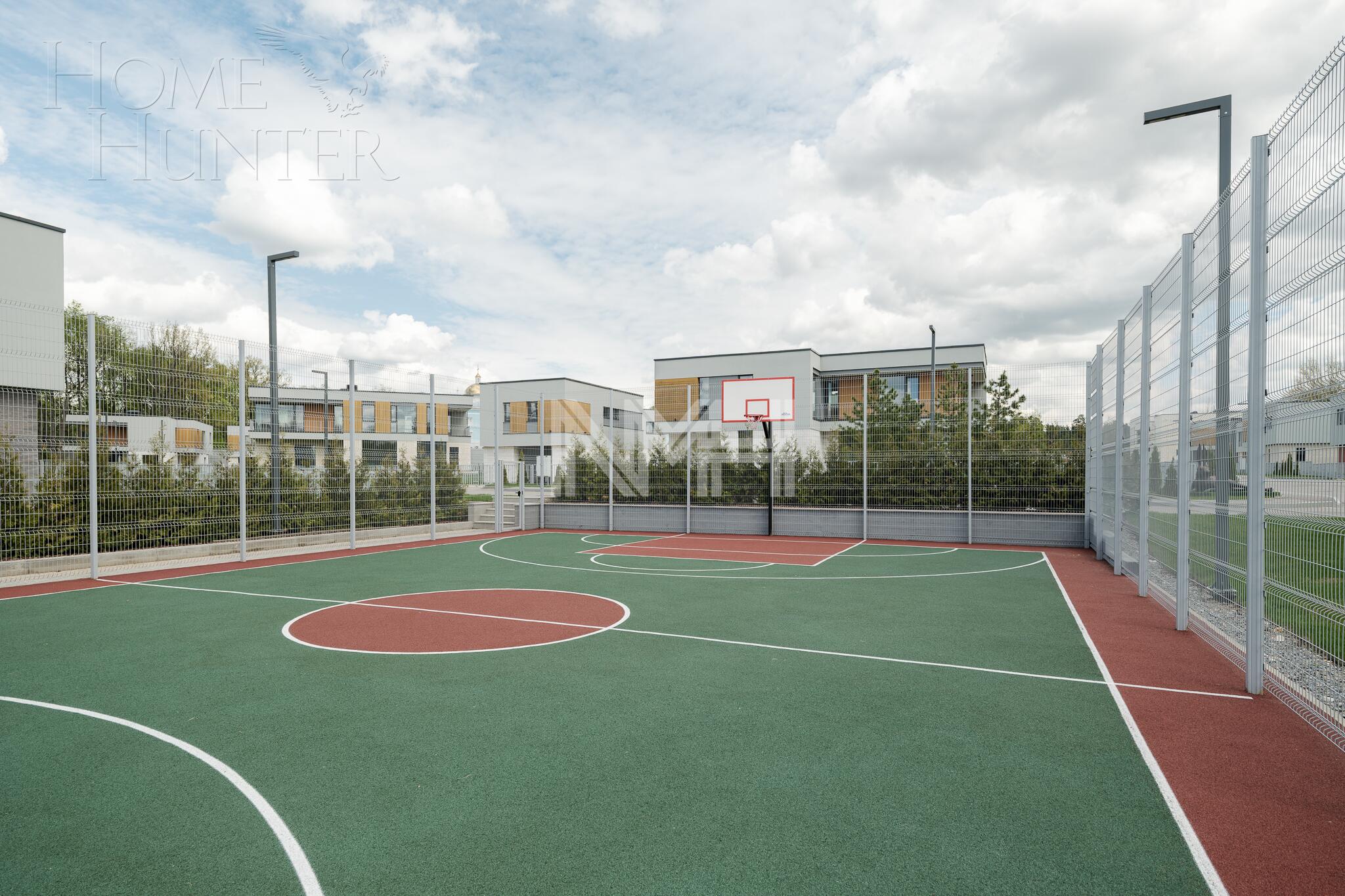 2-этажный коттедж 467.8 м² без отделки