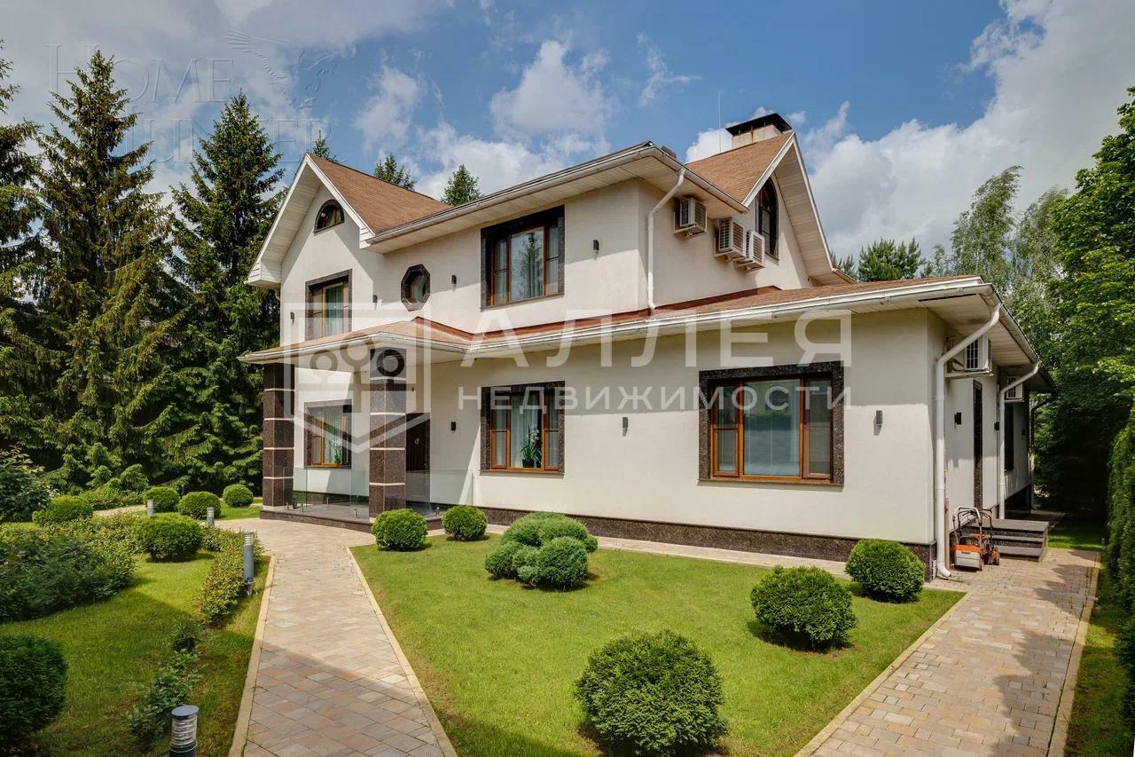 2-этажный коттедж 600 м² с отделкой