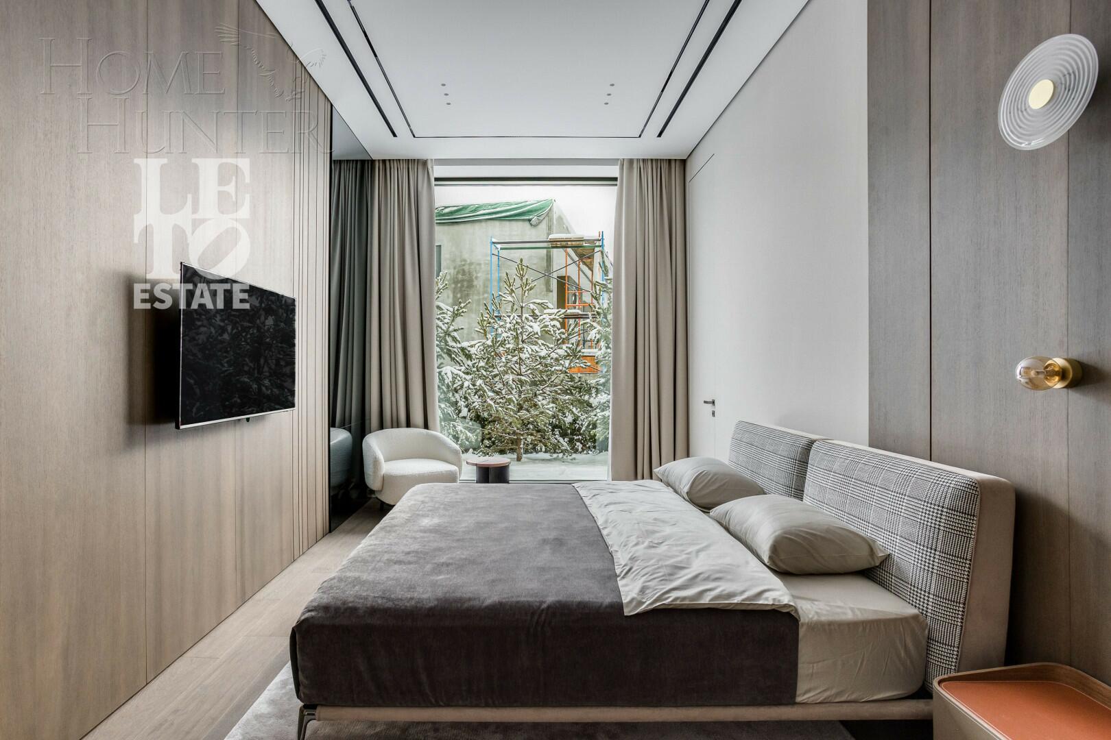 2-этажный коттедж 760 м² с отделкой