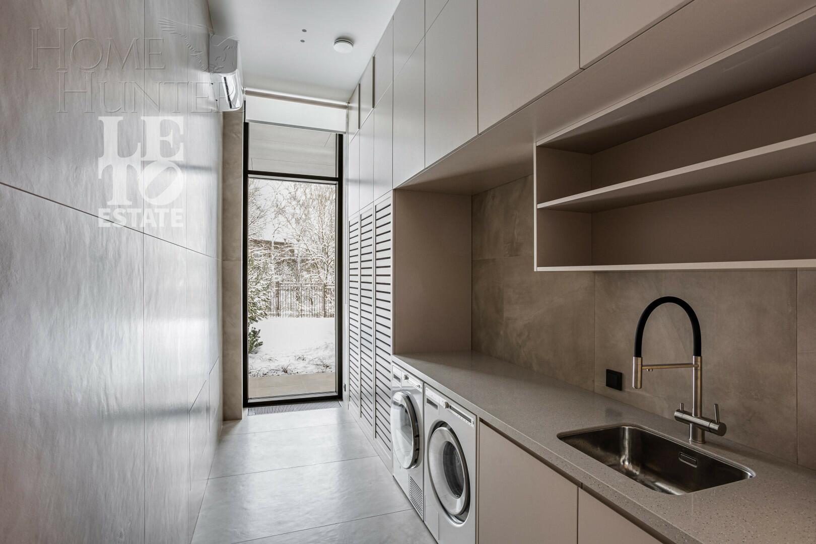 2-этажный коттедж 760 м² с отделкой