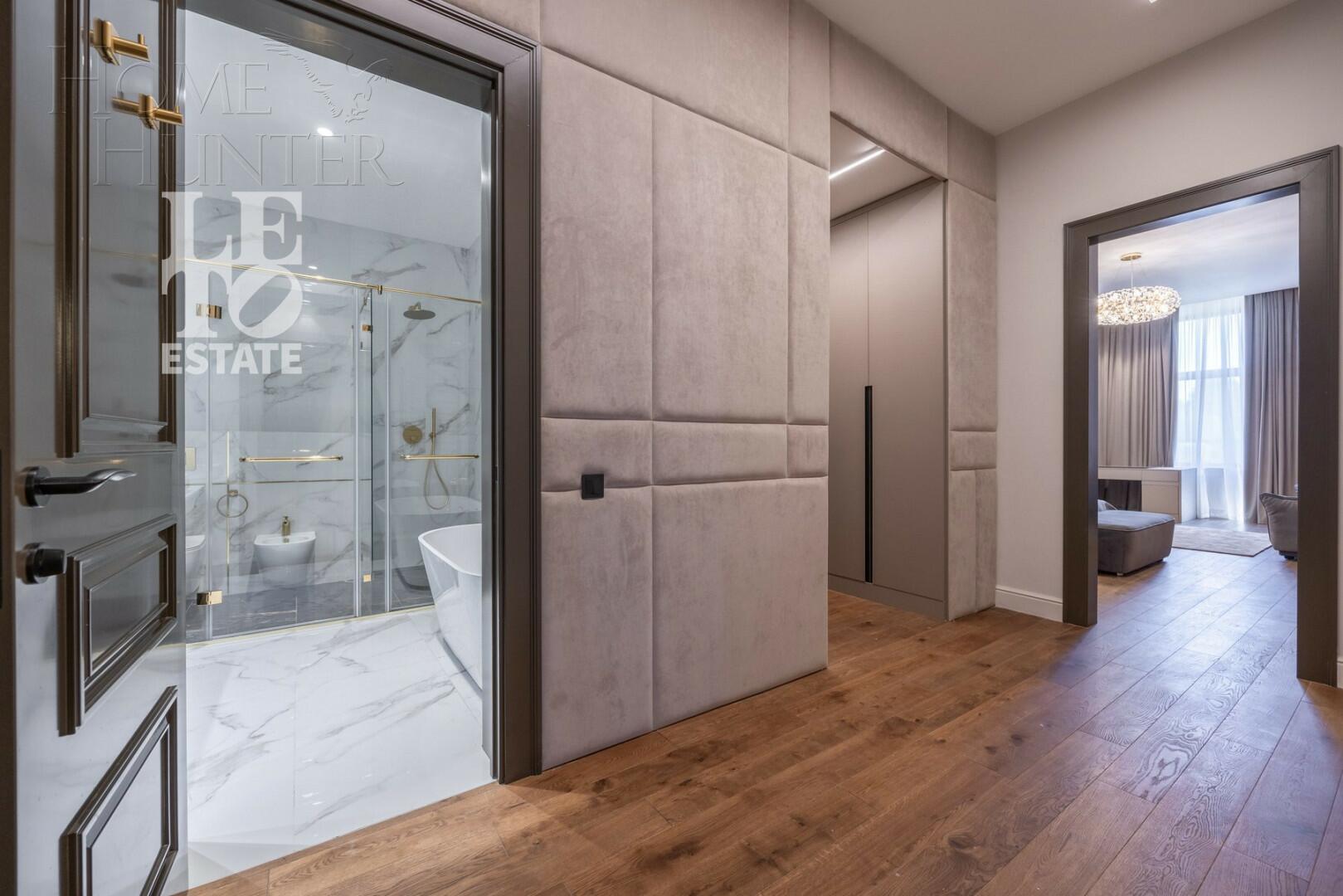 2-этажный коттедж 995 м² с отделкой