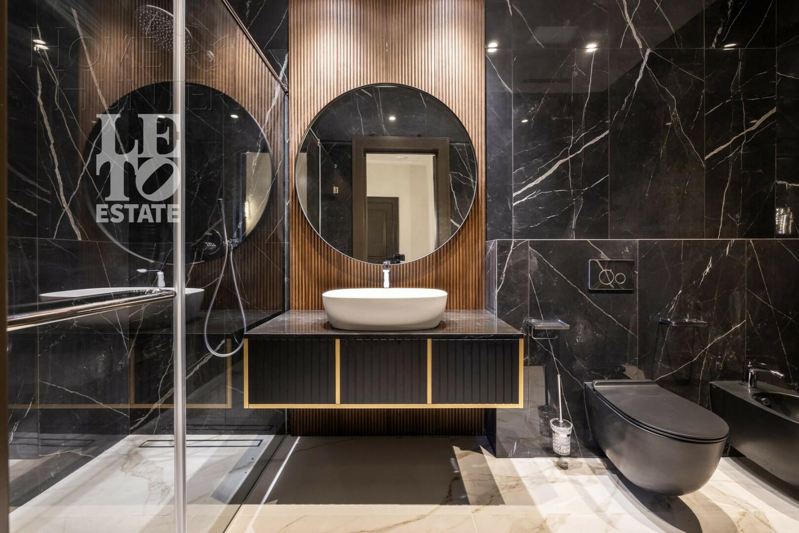 2-этажный коттедж 995 м² с отделкой