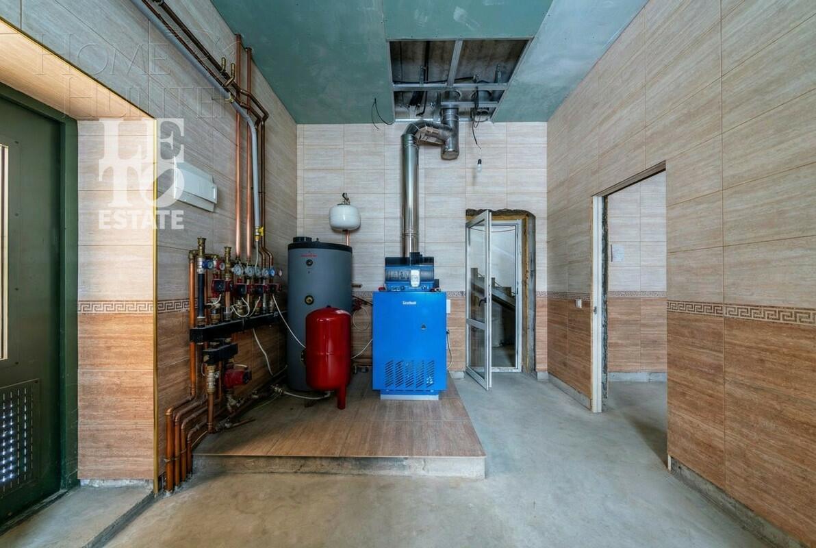 3-этажный коттедж 800 м² без отделки