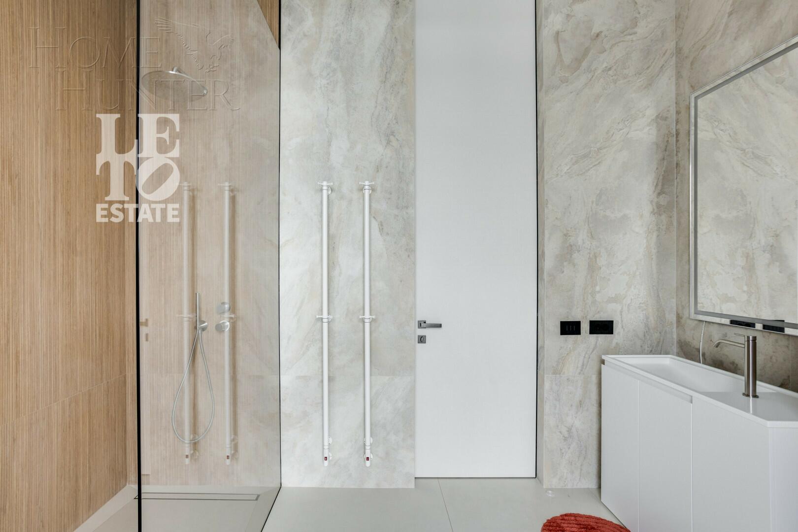 2-этажный коттедж 760 м² с отделкой