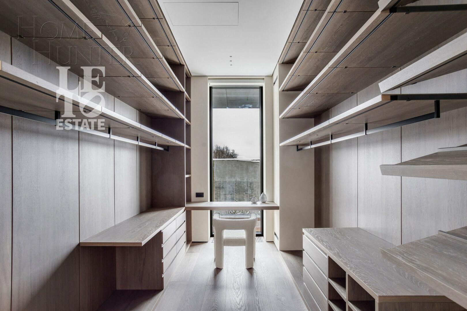 2-этажный коттедж 760 м² с отделкой