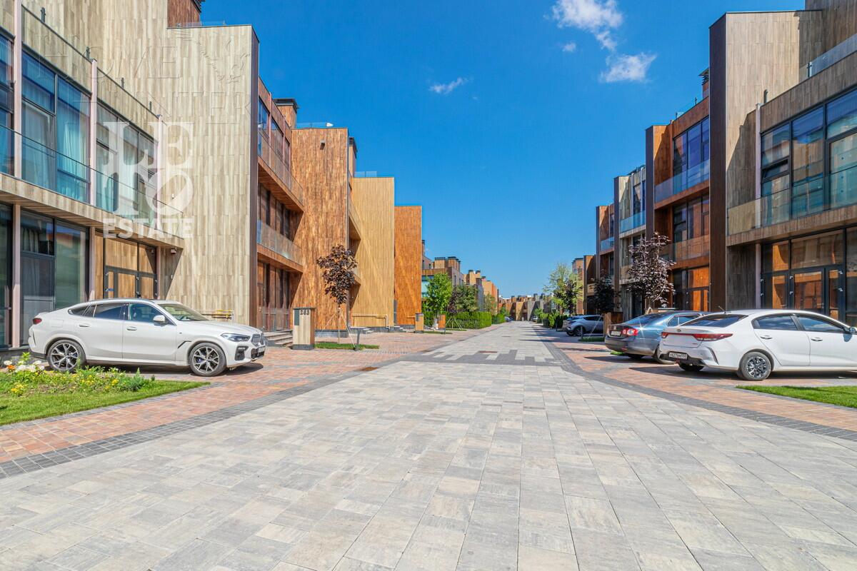 3-этажный таунхаус 168 м² без отделки