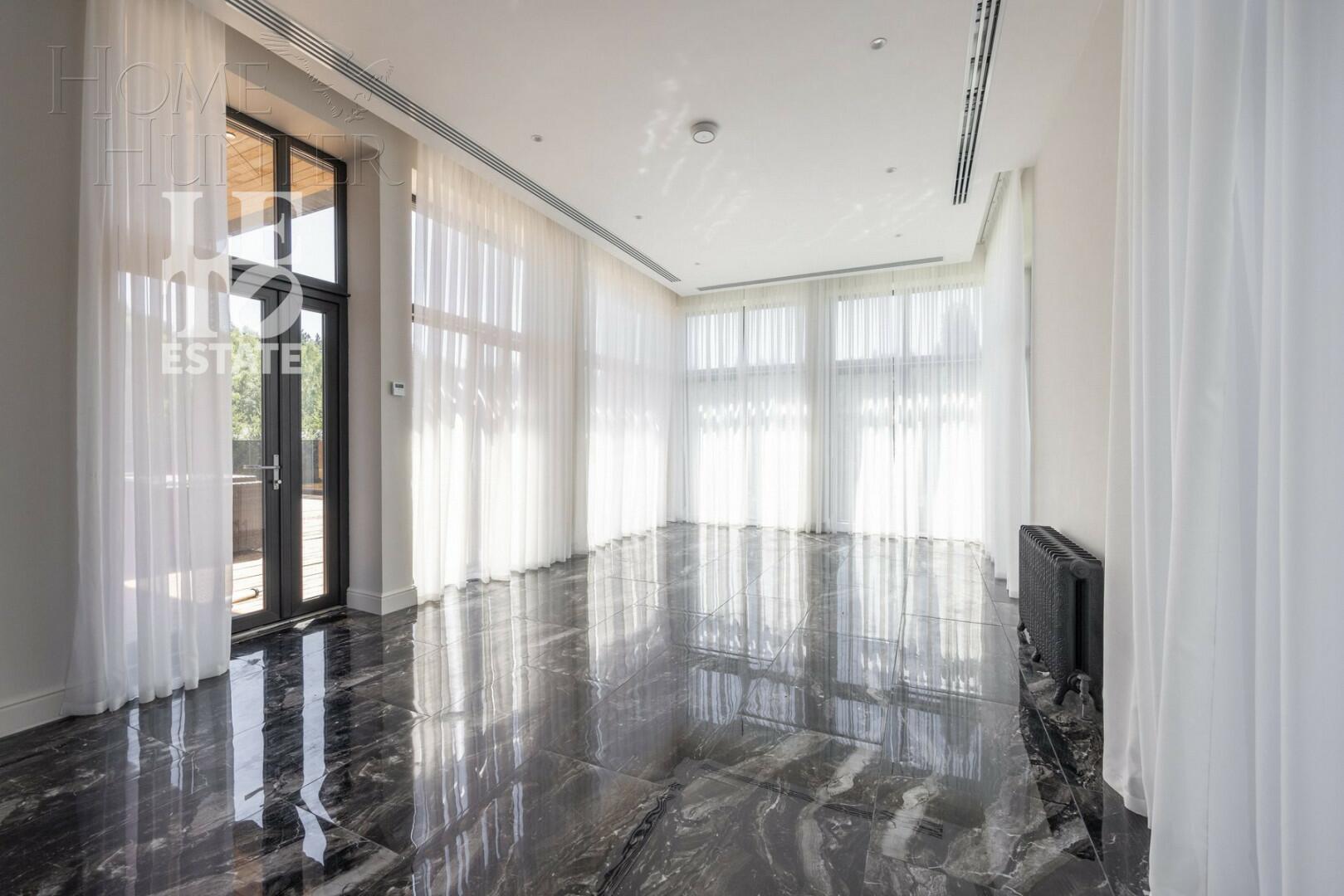 2-этажный коттедж 995 м² с отделкой