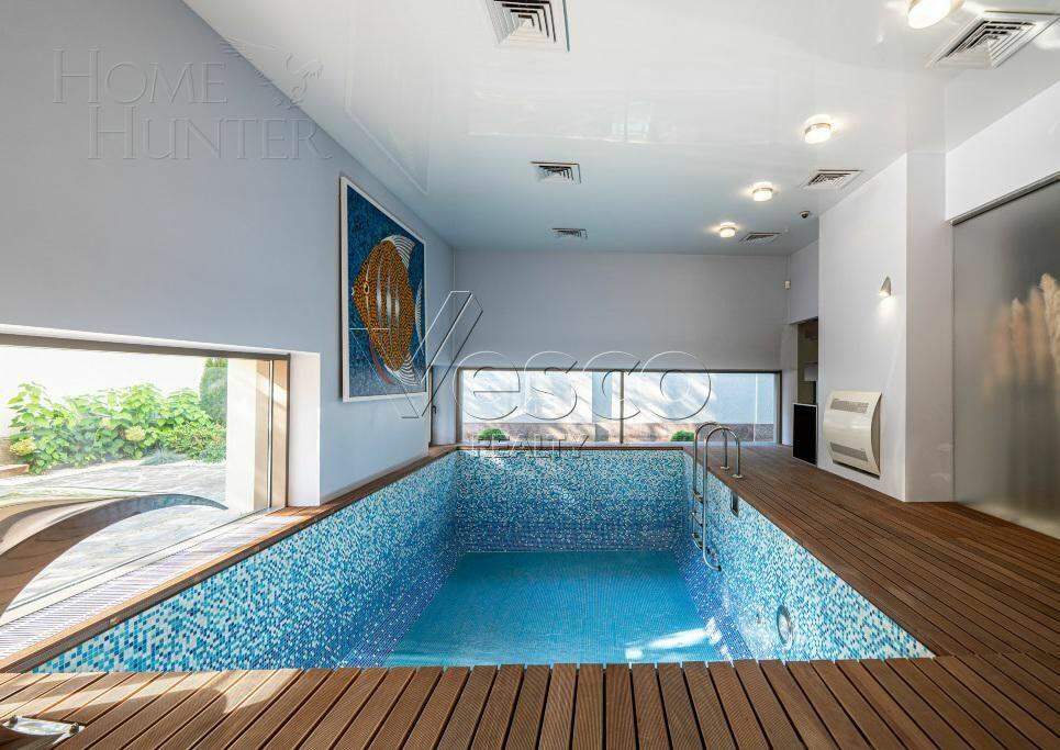 2-этажный коттедж 560 м² с отделкой