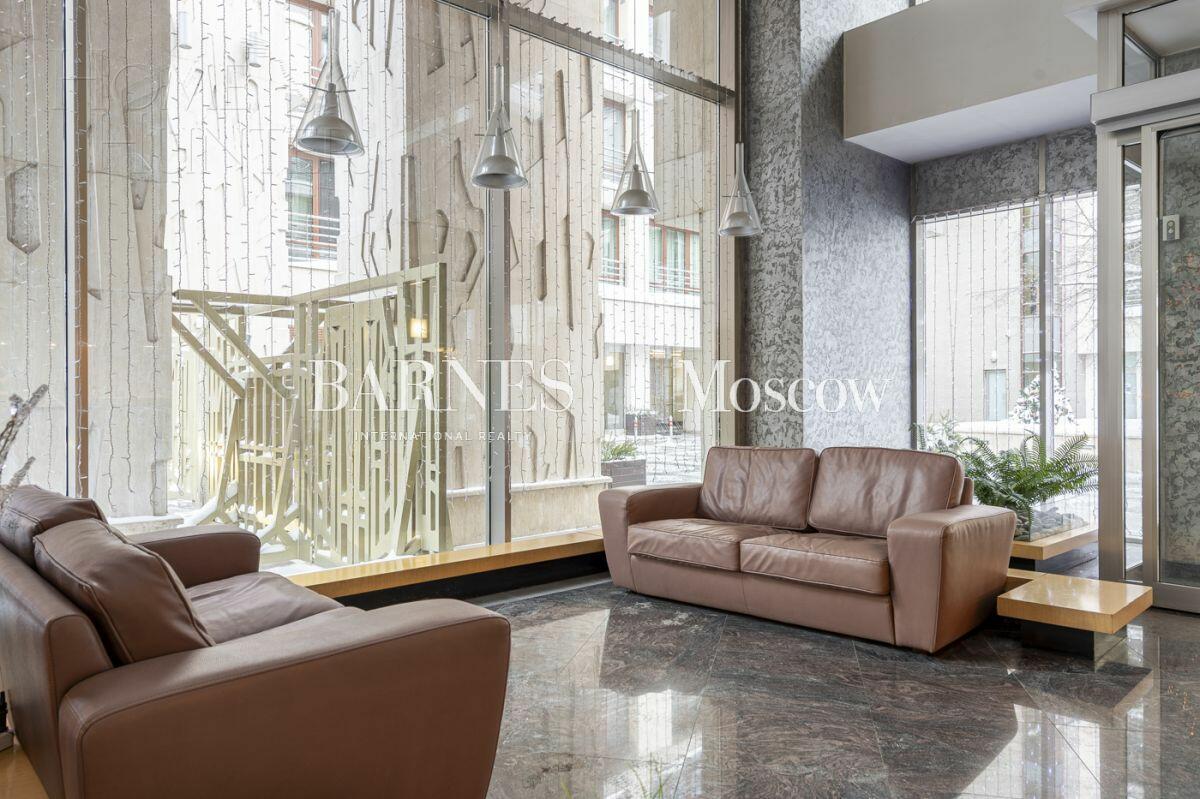 3-КОМН. КВАРТИРА С ОТДЕЛКОЙ 179.6 М² НА 3 ЭТАЖЕ