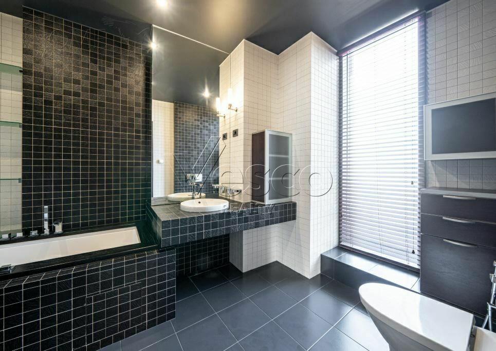 2-этажный коттедж 560 м² с отделкой