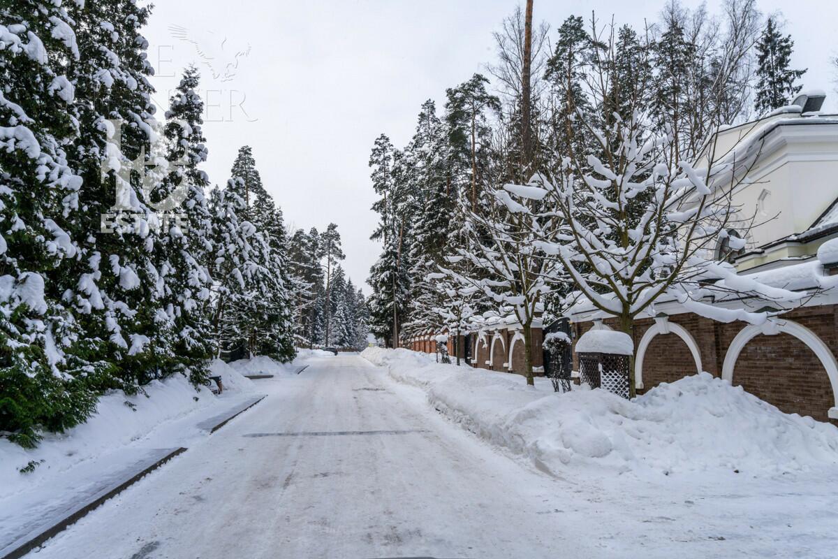 2-этажный коттедж 616 м² без отделки