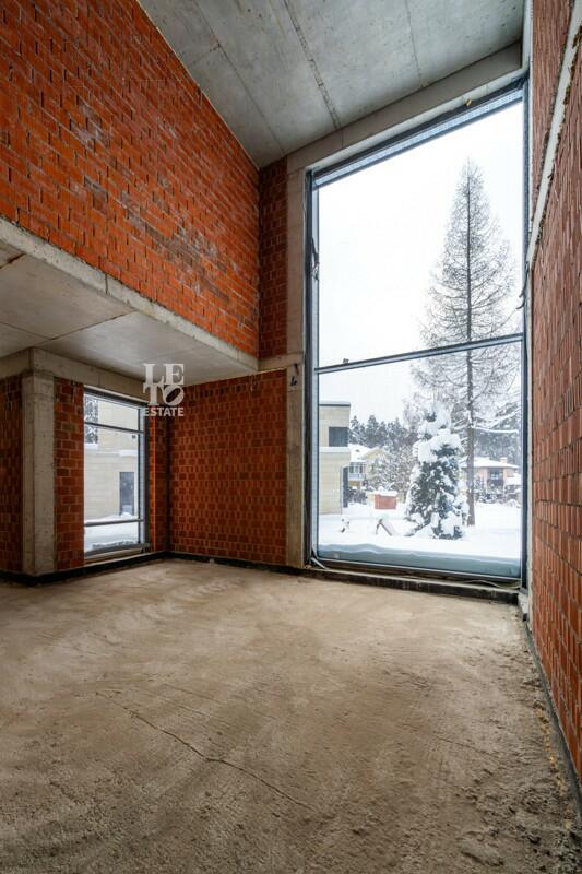 2-этажный коттедж 616 м² без отделки