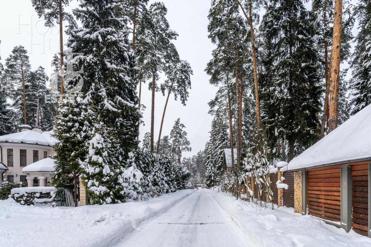 2-этажный коттедж 616 м² без отделки