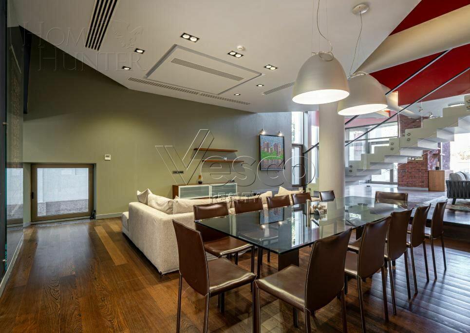 2-этажный коттедж 560 м² с отделкой