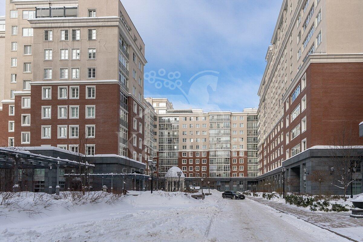 3-КОМН. КВАРТИРА С ОТДЕЛКОЙ 138 М² НА 10 ЭТАЖЕ