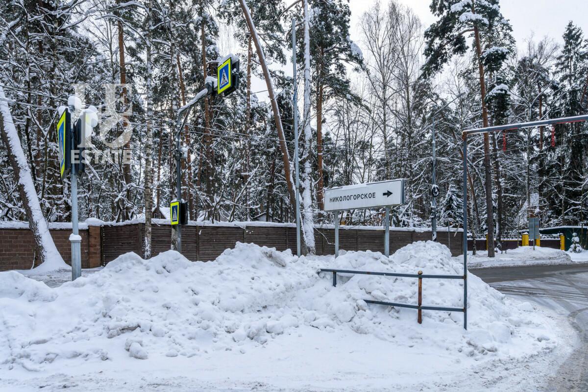 2-этажный коттедж 616 м² без отделки