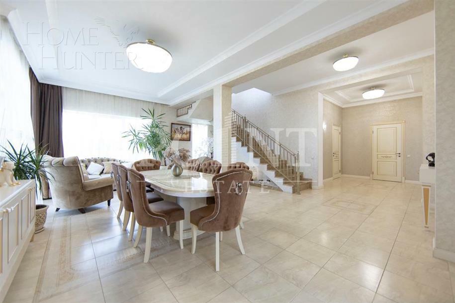 КОТТЕДЖ 320 м² без отделки