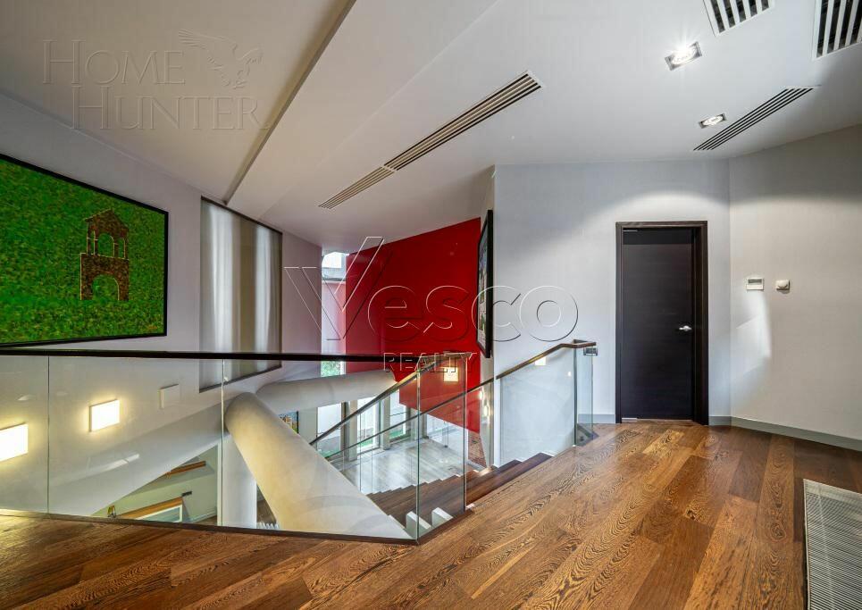 2-этажный коттедж 560 м² с отделкой