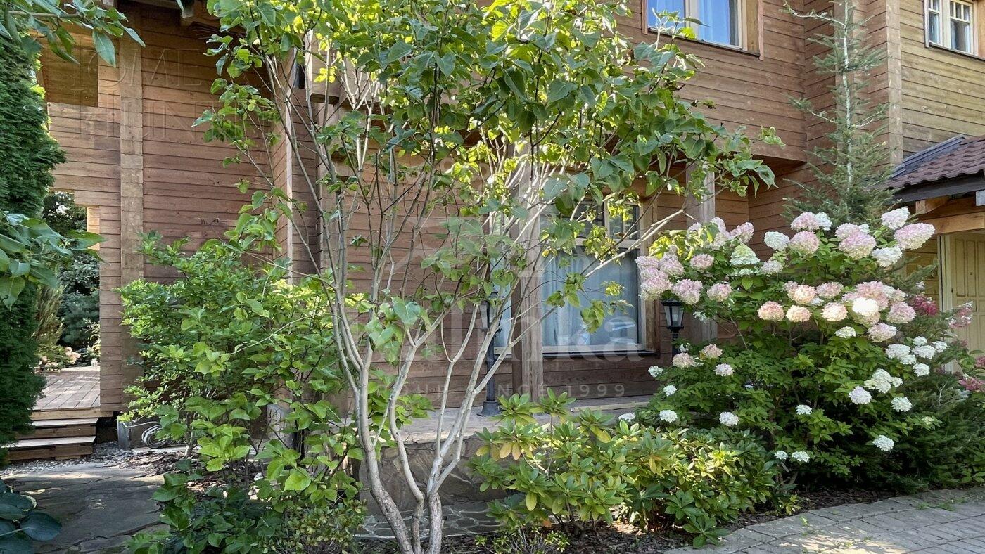 3-этажный коттедж 246 м² с отделкой