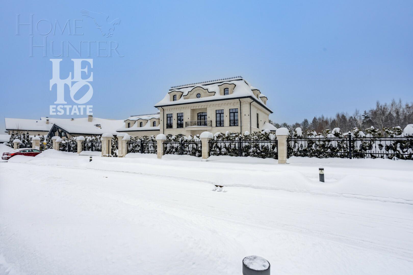 3-этажный коттедж 1 000 м² без отделки