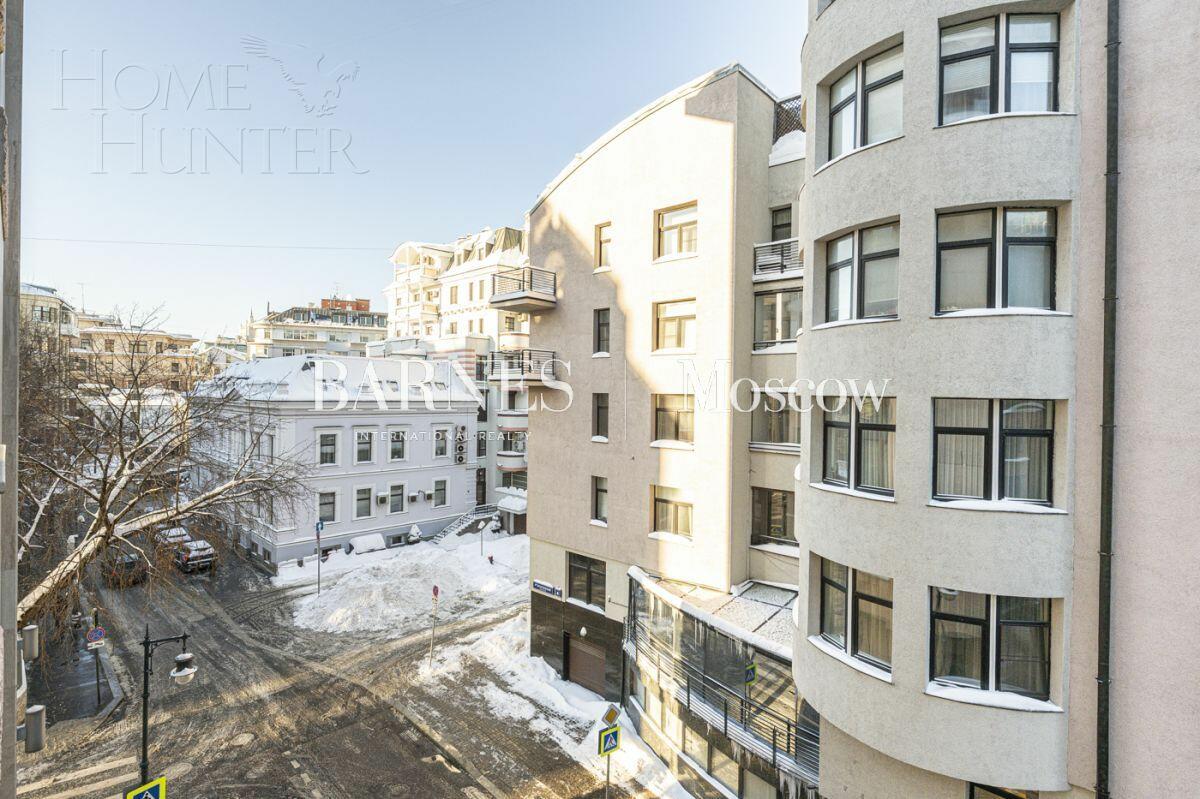 3-КОМН. КВАРТИРА С ОТДЕЛКОЙ 179.6 М² НА 3 ЭТАЖЕ