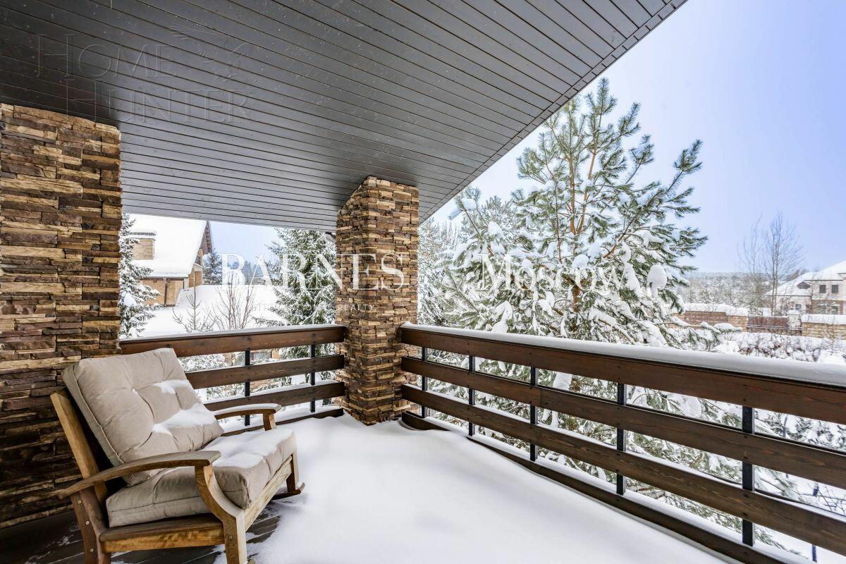 3-этажный коттедж 700 м² с отделкой