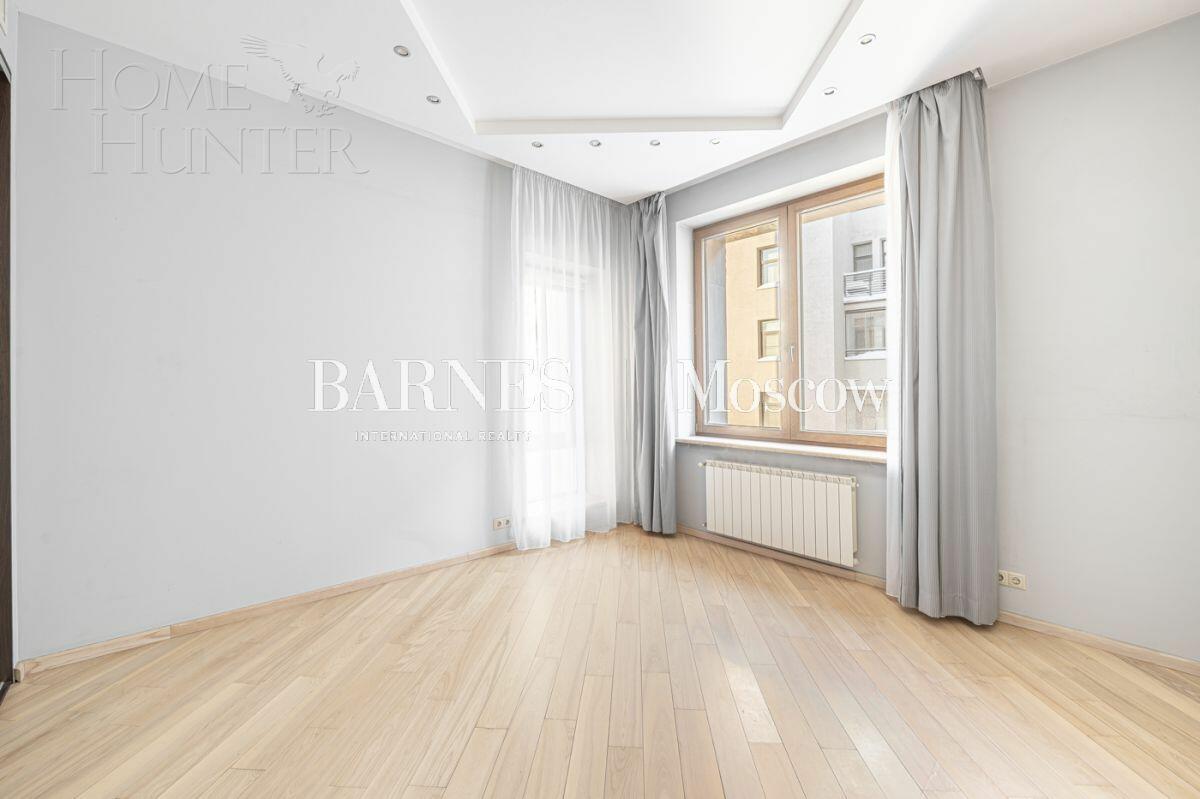 3-КОМН. КВАРТИРА С ОТДЕЛКОЙ 179.6 М² НА 3 ЭТАЖЕ