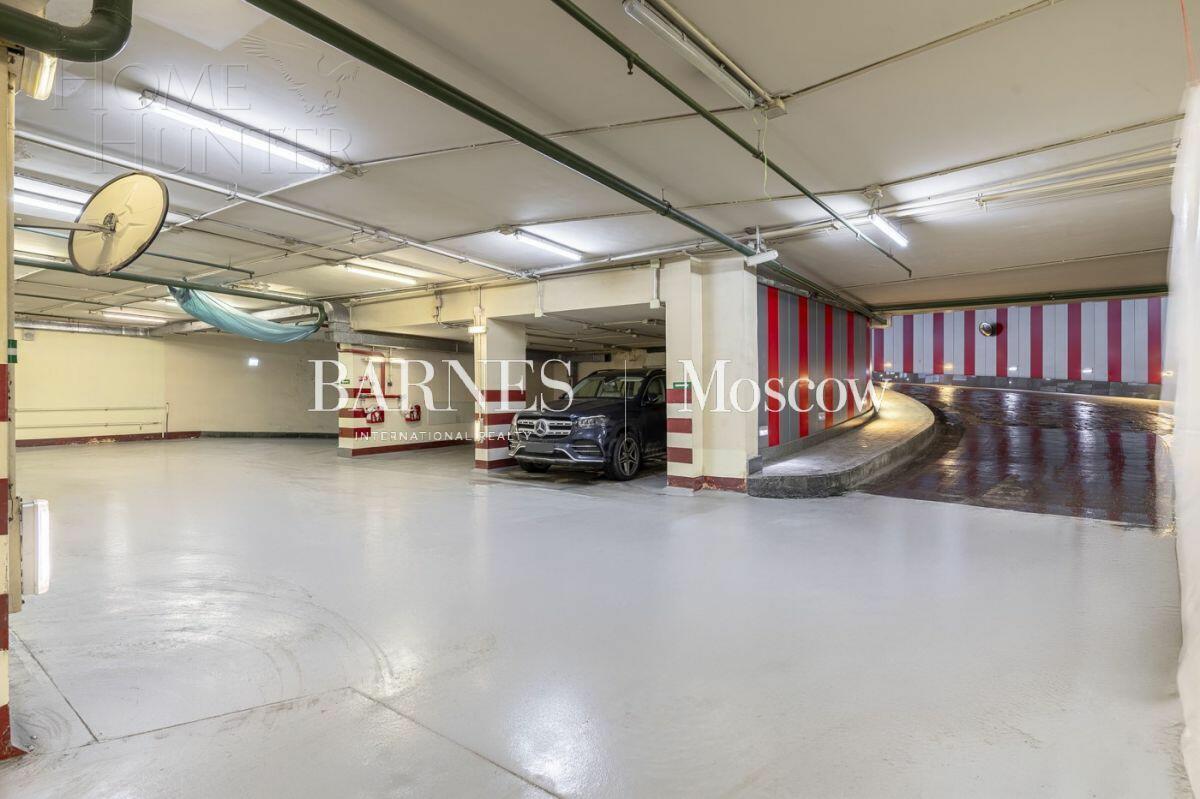 3-КОМН. КВАРТИРА С ОТДЕЛКОЙ 179.6 М² НА 3 ЭТАЖЕ