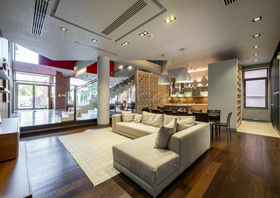 2-этажный коттедж 560 м² с отделкой