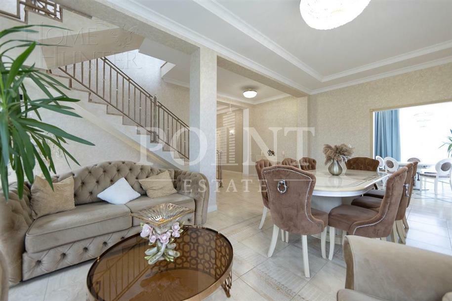 КОТТЕДЖ 320 м² без отделки