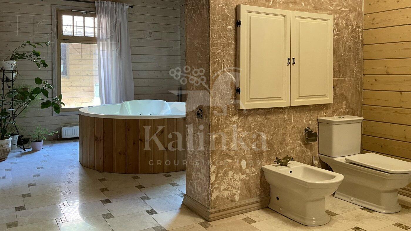 3-этажный коттедж 246 м² с отделкой