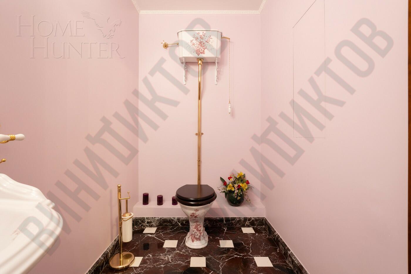 8-КОМН. КВАРТИРА С ОТДЕЛКОЙ 275.3 М² НА 9 ЭТАЖЕ