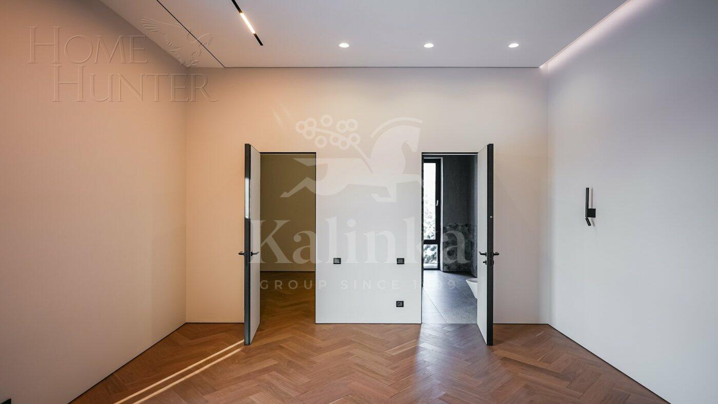 2-этажный коттедж 350 м² с отделкой