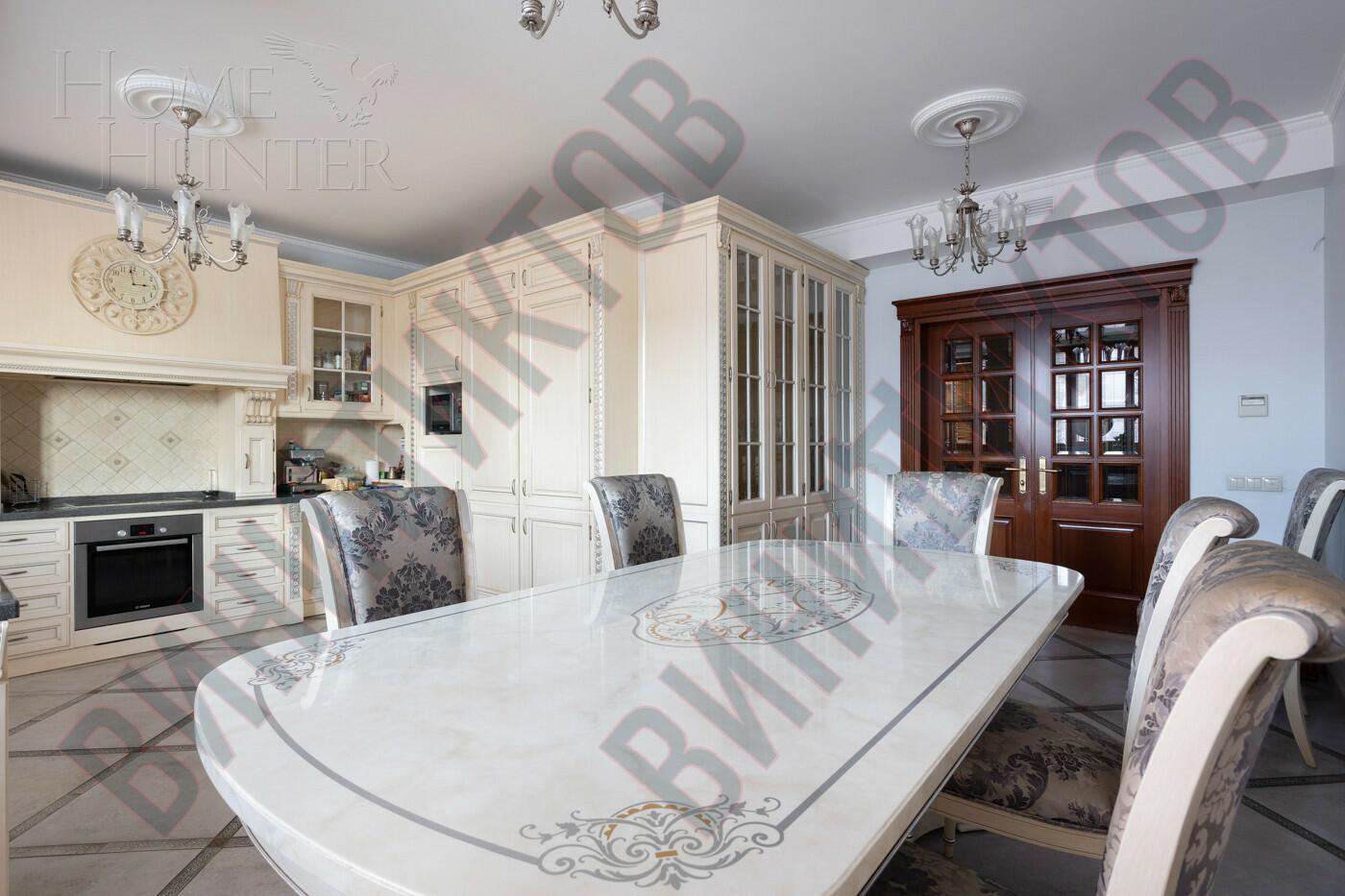 8-КОМН. КВАРТИРА С ОТДЕЛКОЙ 275.3 М² НА 9 ЭТАЖЕ