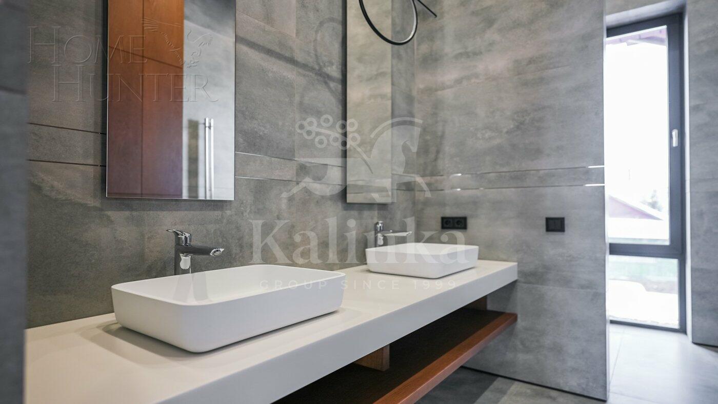 2-этажный коттедж 350 м² с отделкой