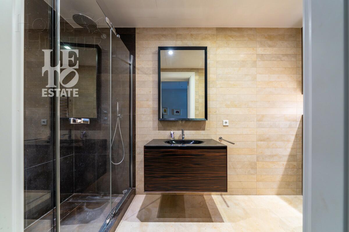 2-этажный коттедж 530 м² с отделкой