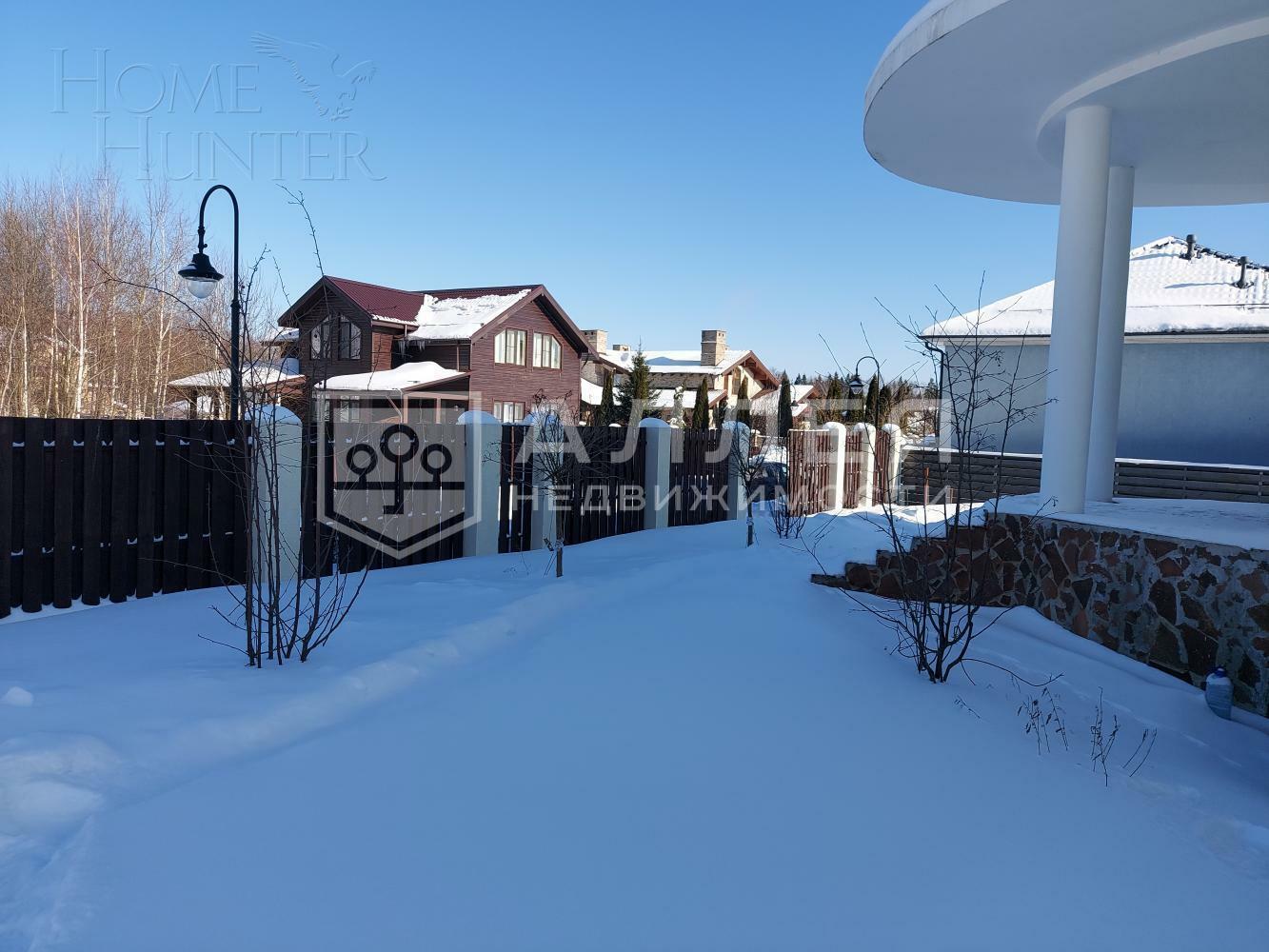 2-этажный коттедж 300 м² без отделки