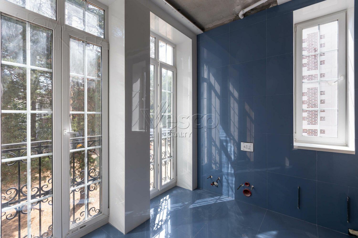 3-этажный коттедж 297 м² без отделки