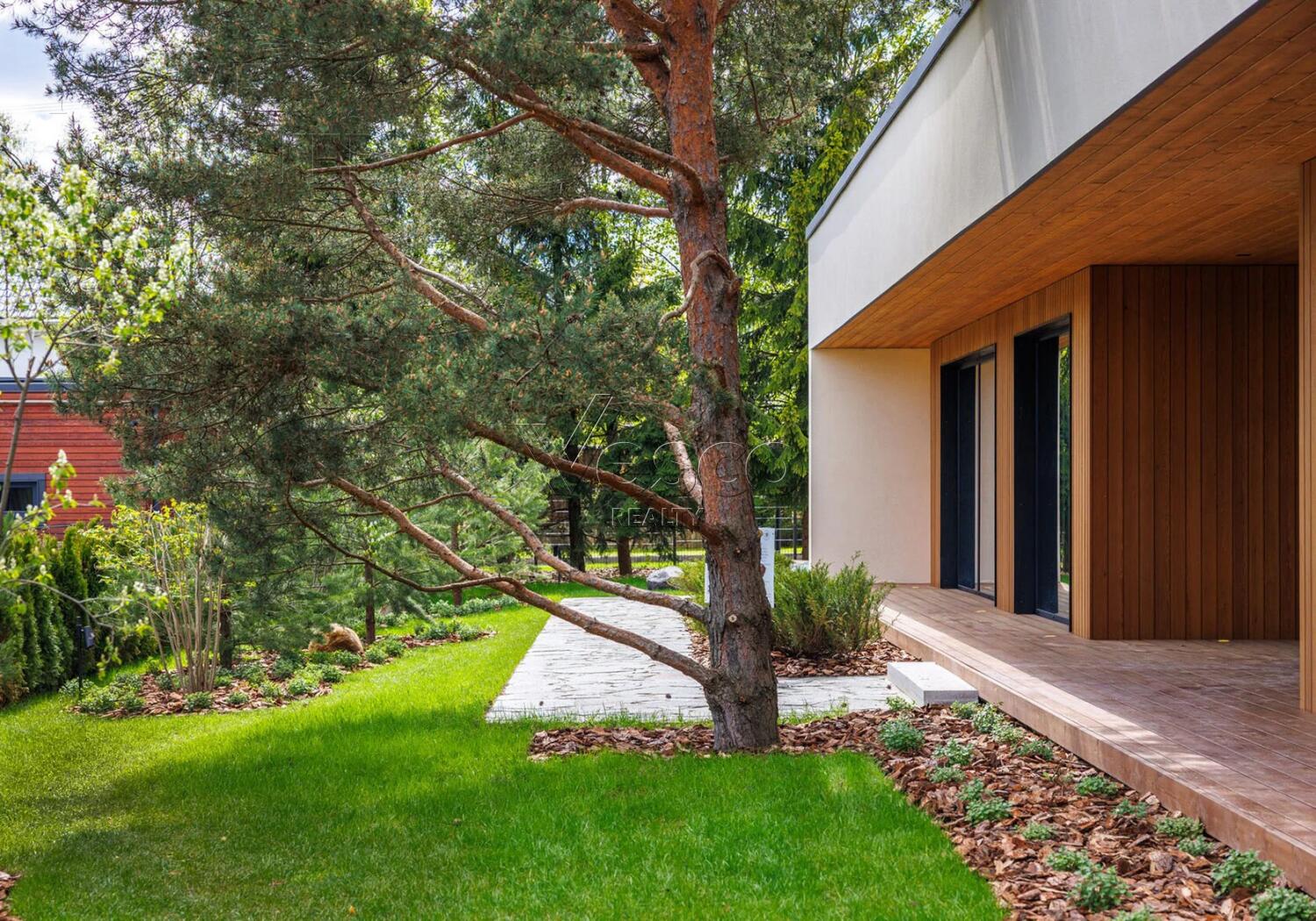 1-этажный коттедж 444 м² с отделкой