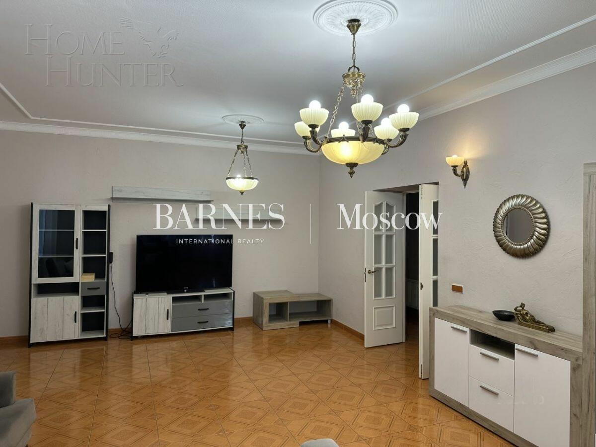 2-этажный коттедж 450 м² с отделкой