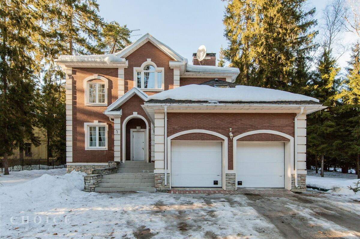 2-этажный коттедж 450 м² с отделкой