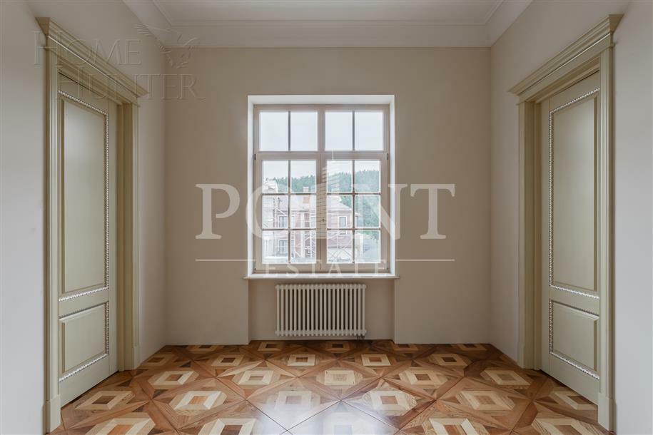 2-этажный коттедж 637.1 м² с отделкой