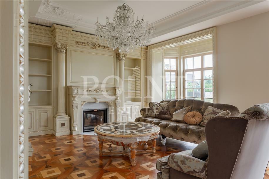 2-этажный коттедж 637.1 м² с отделкой