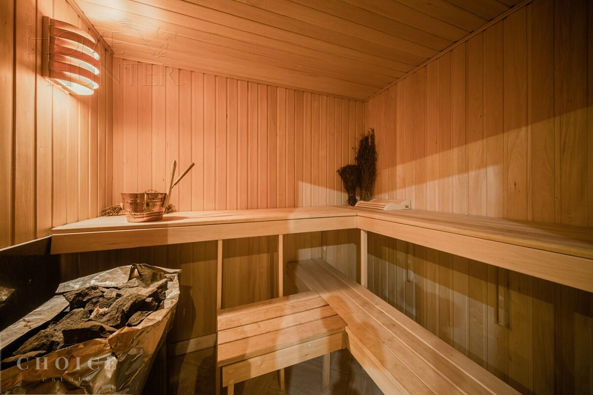 2-этажный коттедж 450 м² с отделкой