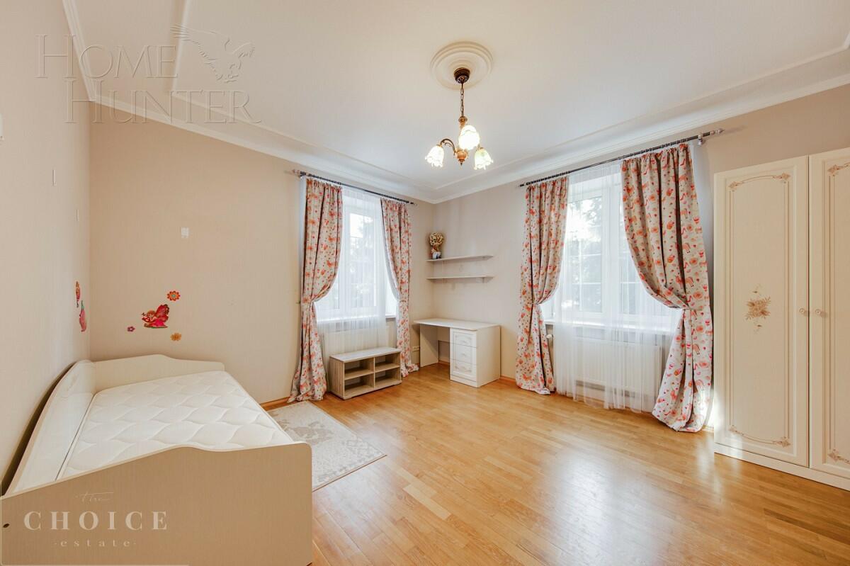 2-этажный коттедж 450 м² с отделкой